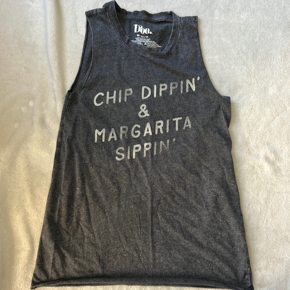 Doe. Woman’s graphic tank. Size XS